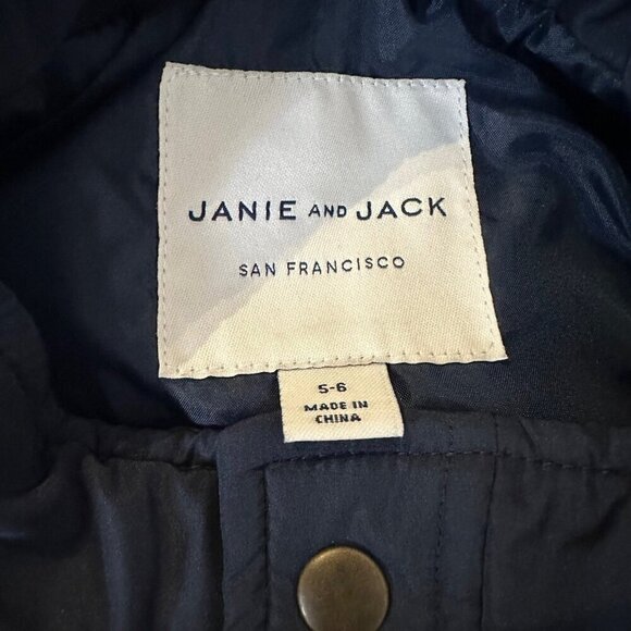 Janie and Jack puffer vest 5-6 - Picture 3 of 4
